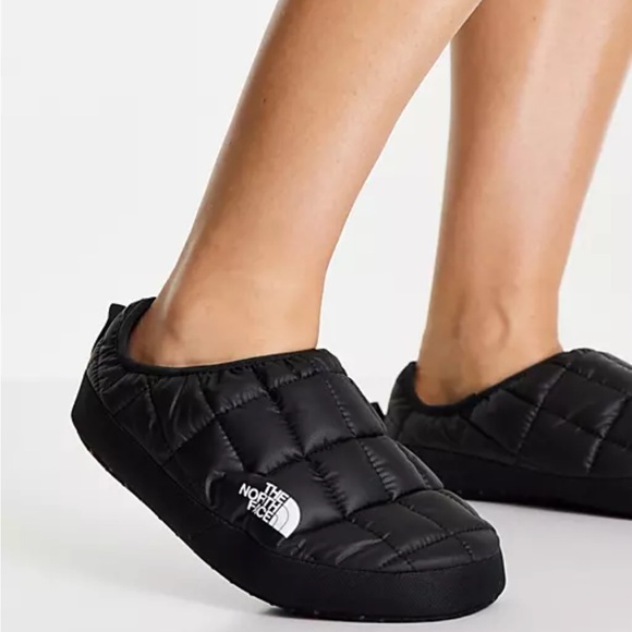 The North Face Shoes The North Face Mens Thermoball Traction V